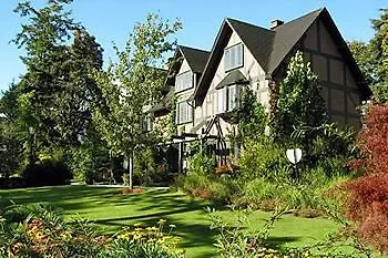 English Inn Esquimalt 3*,  Canada