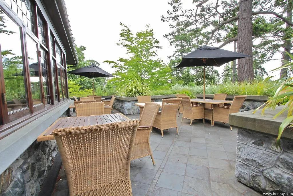 English Inn Esquimalt