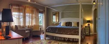 Hotel English Inn Esquimalt