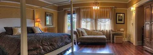 English Inn Esquimalt 3*,  Canada
