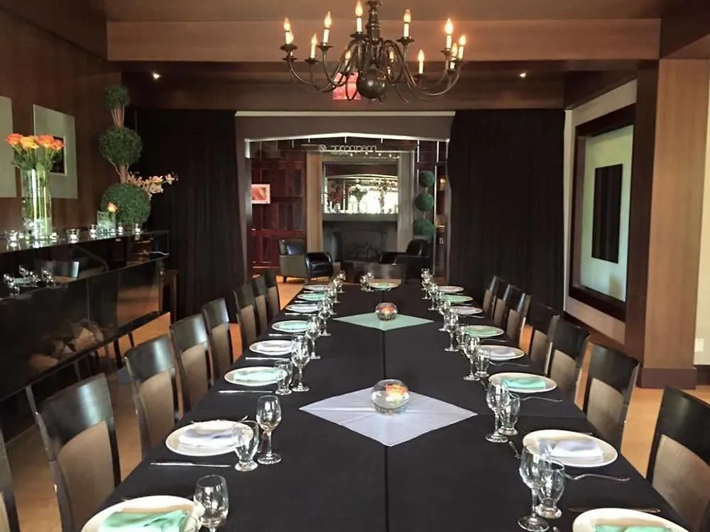 Hotel English Inn Esquimalt