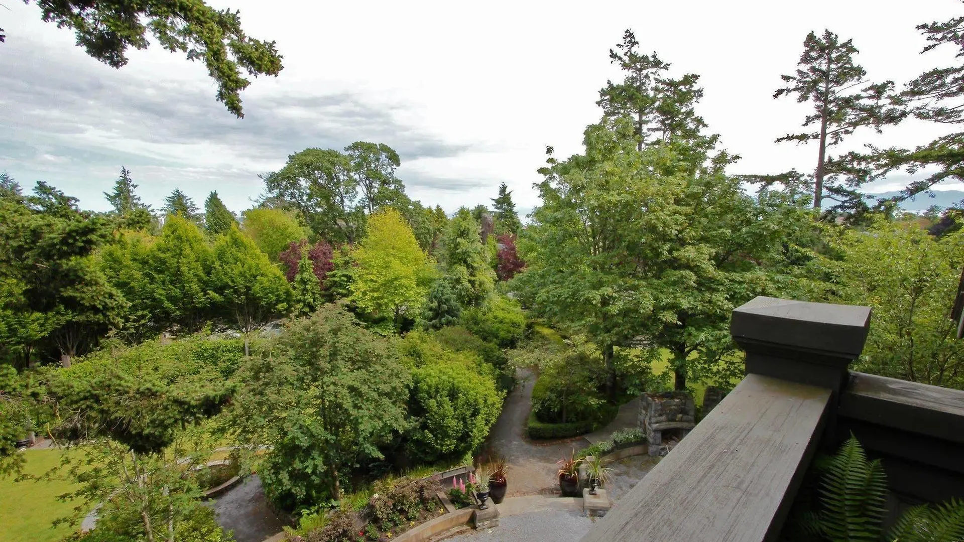 Hotel English Inn Esquimalt