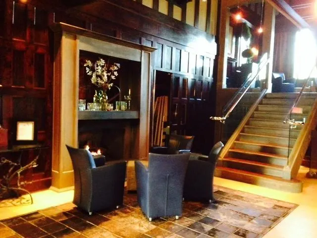 Hotel English Inn Esquimalt